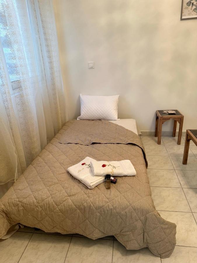 Piraiki Coastal Accommodation Pireu Exterior foto