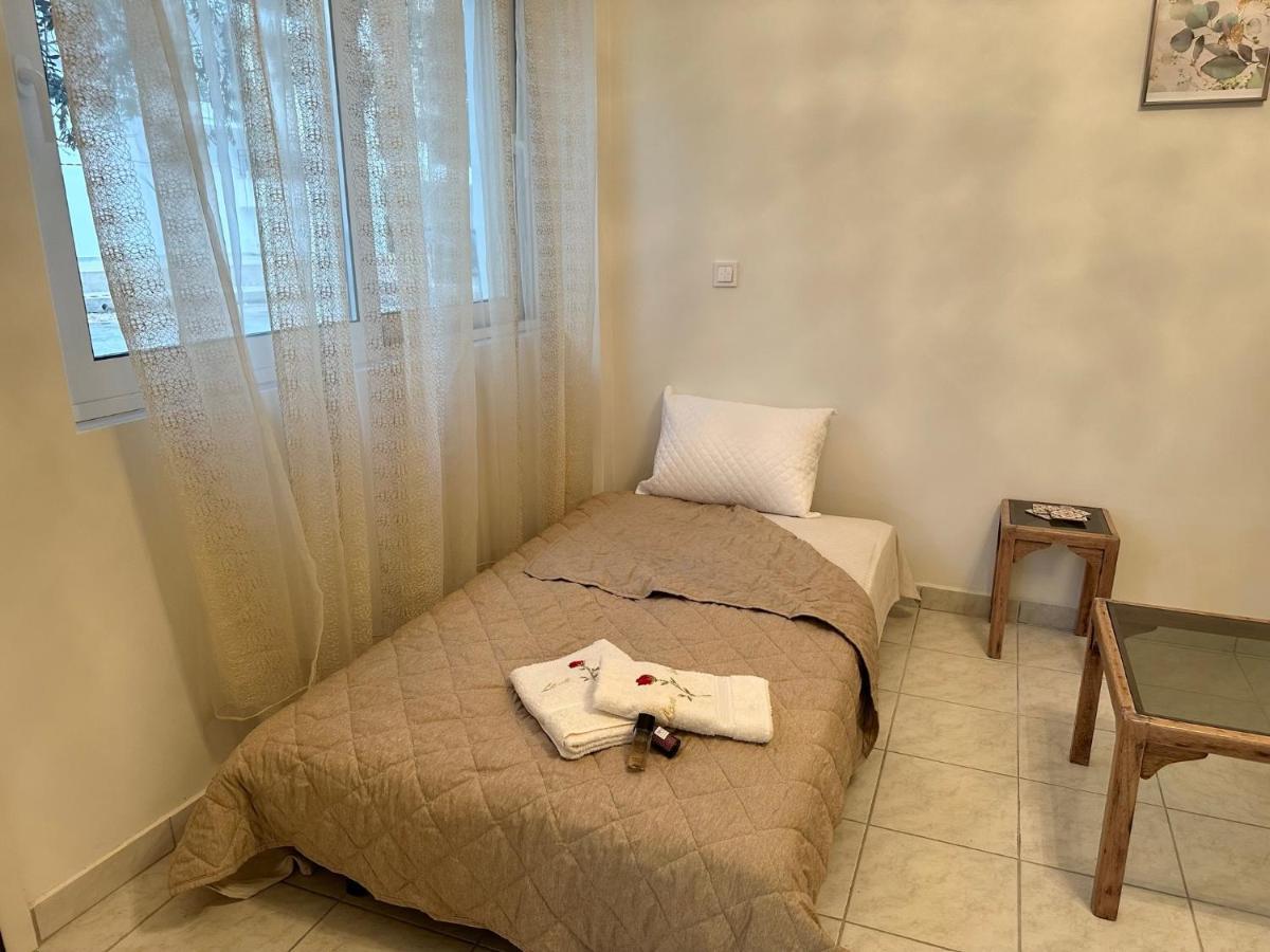 Piraiki Coastal Accommodation Pireu Exterior foto